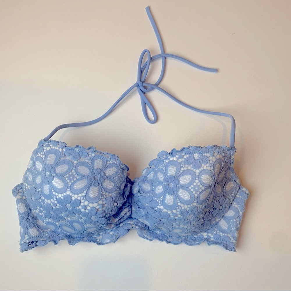VS lace bikini top
